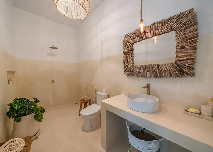 Zalana - Soul Of Nature Luxe Escape With Ethnic Charm Concept - 3 Min From