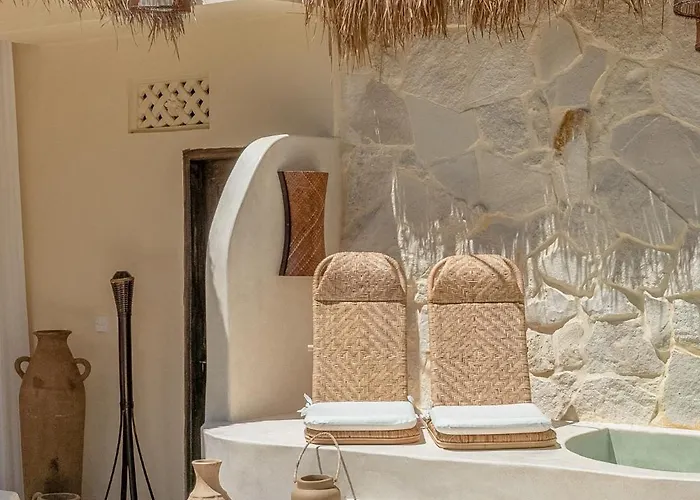 Zalana - Soul Of Nature Luxe Escape With Ethnic Charm Concept - 3 Min From * Canggu