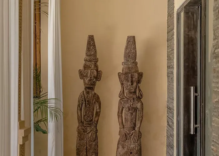 Zalana - Soul Of Nature Luxe Escape With Ethnic Charm Concept - 3 Min From Villa *