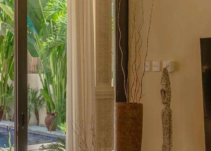 Villa Zalana - Soul Of Nature Luxe Escape With Ethnic Charm Concept - 3 Min From Canggu